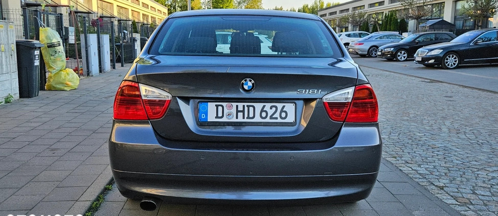 BMW Seria 3 cena 13900 przebieg: 238000, rok produkcji 2007 z Legnica małe 211